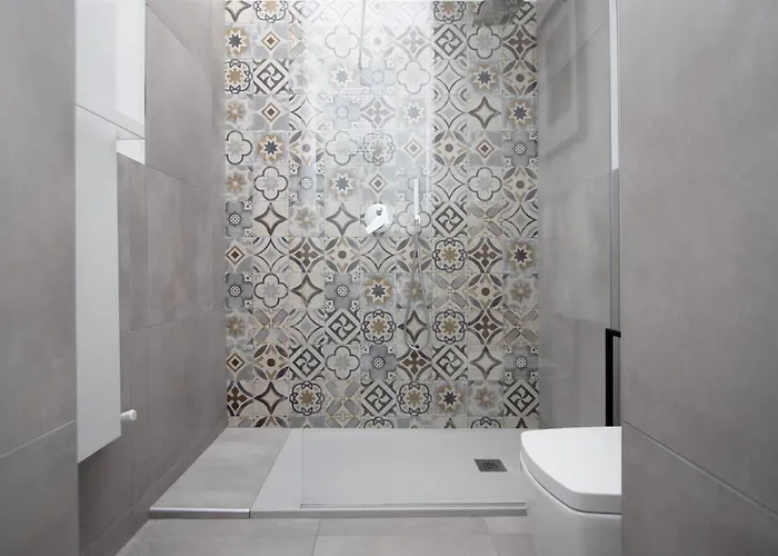 Penthouse With Patio & 2 Baths, 10 Min To Duomo Lejlighed Milano