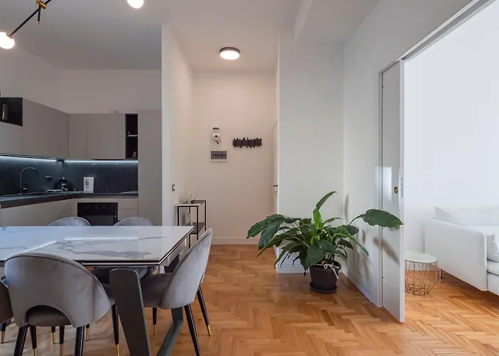 Big Close To Bocconi / Humanitas / Ieo ميلان