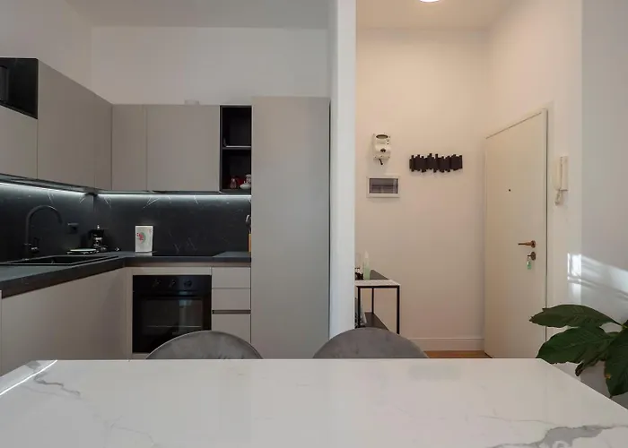 Big Close To Bocconi / Humanitas / Ieo شقة *