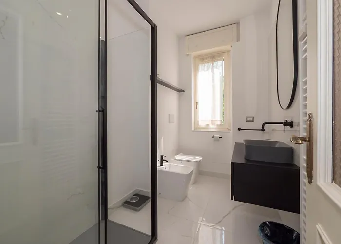 Big Close To Bocconi / Humanitas / Ieo ميلان