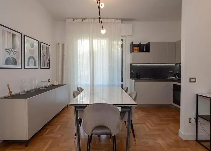 شقة Big Close To Bocconi / Humanitas / Ieo *