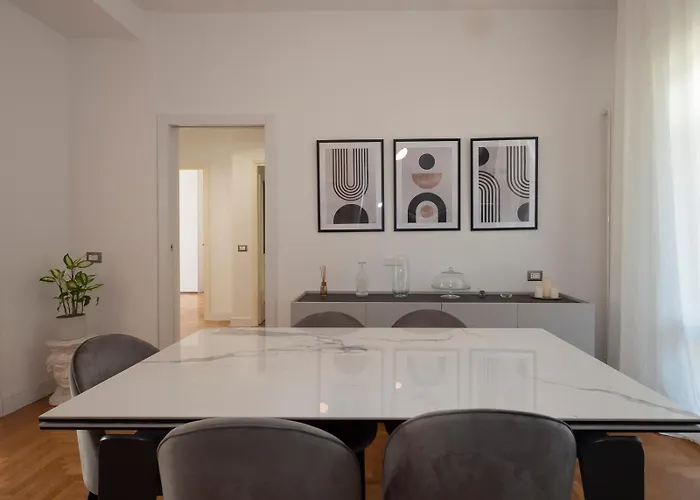 شقة Big Close To Bocconi / Humanitas / Ieo ميلان