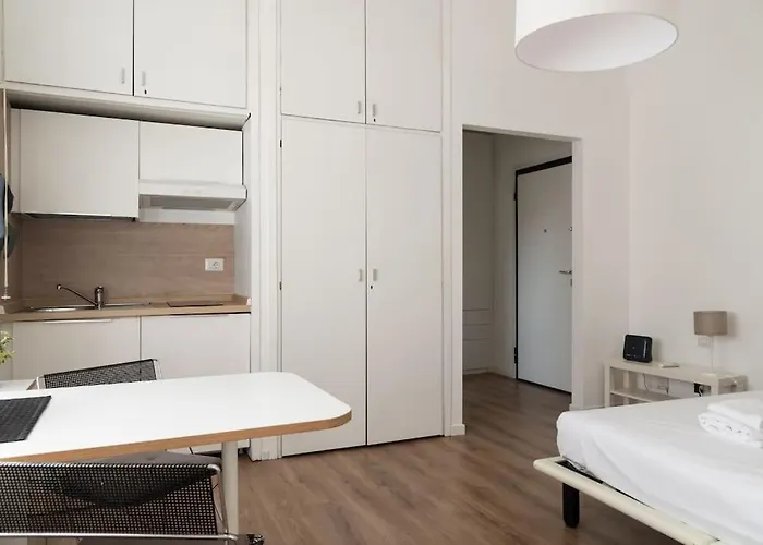 Youhosty - Garibaldi72 Apartamento Milão