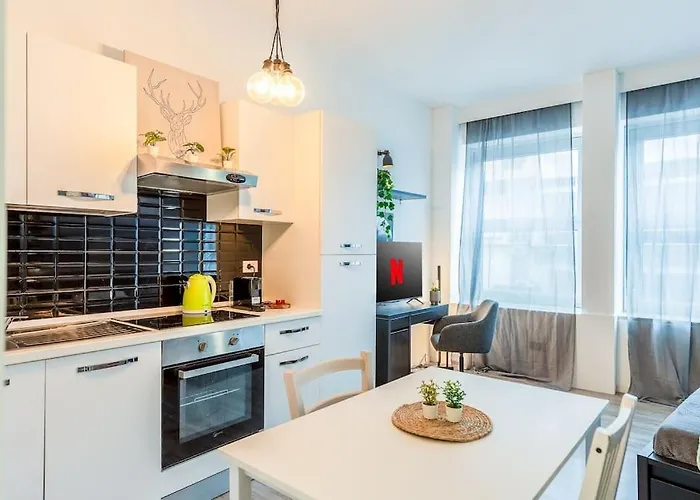 2 Minutes From Station-exclusive Open Space Lägenhet Milano