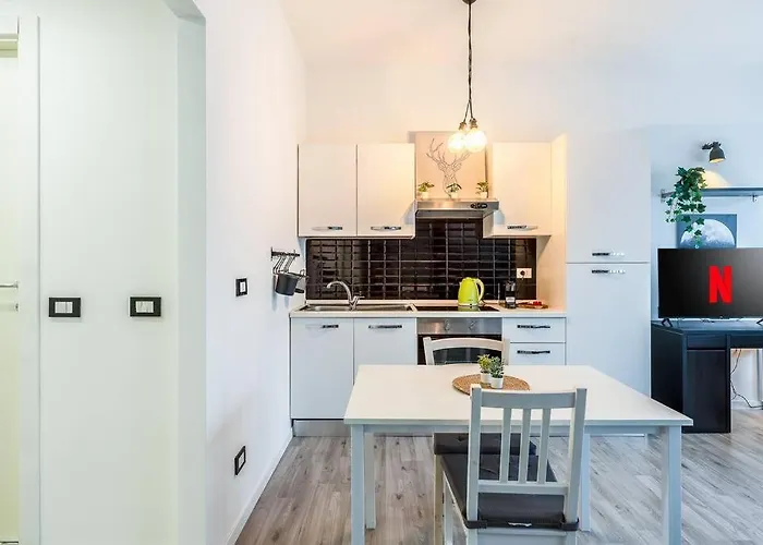 2 Minutes From Station-exclusive Open Space Lägenhet Milano