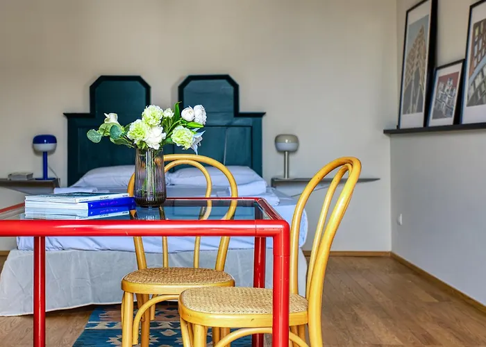 Hostmate - - Stradella -porta Venezia Apartament