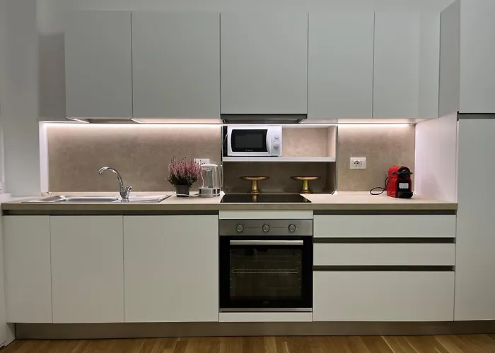 Semesterbostad Mila By The Blue Twins