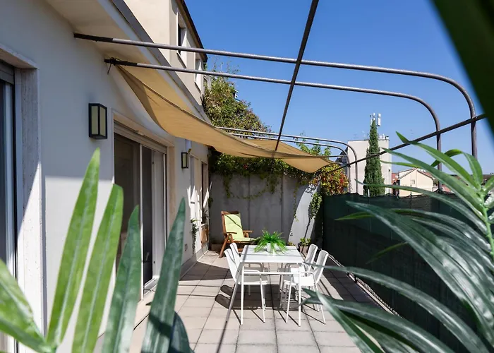 Edolo Terrace Apartment