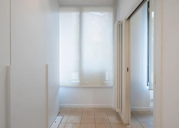 Youhosty - Via Savona 70 ميلان