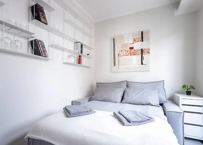 Apartament Ennio's Nest - Private Terrace Mediolan