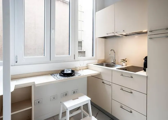 Duomo's Nest - Mini-apt Milán