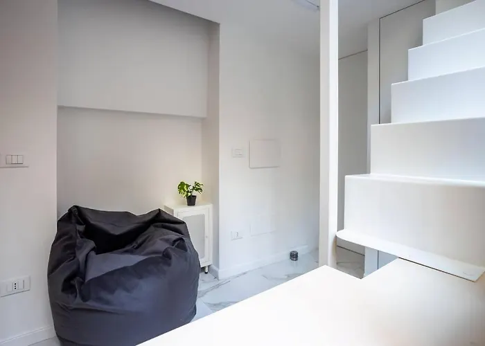 Duomo's Nest - Mini-apt * Milán