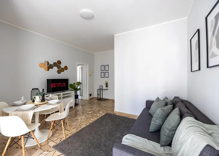 [8 Min Dalla Metro] Casa Elegante Con Netflix E Wifi