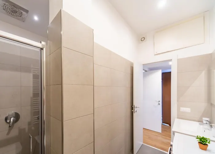 Metro M1- Fiera Citylife Duomo 10 Min Ac Wi-fi Apartment