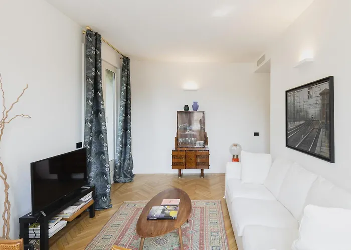 Easylife - - Schiaparelli 2 - Апартаменты *