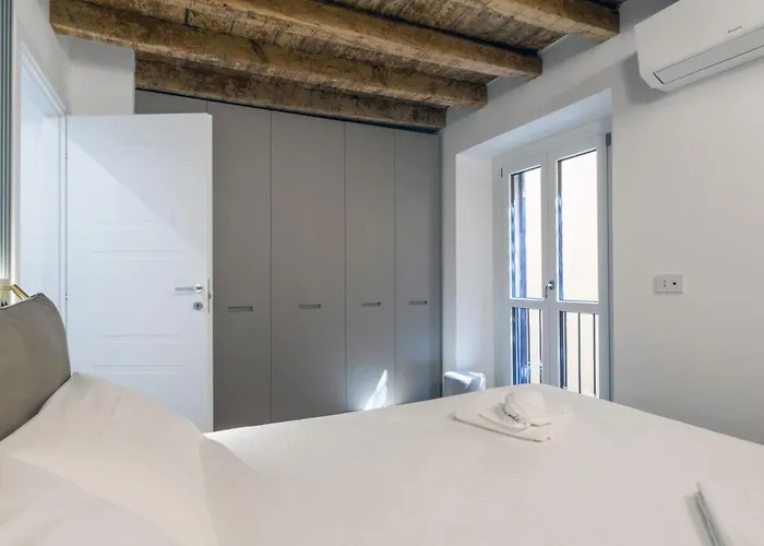 Easylife - - Castaldi 26 P1s - Porta Venezia *