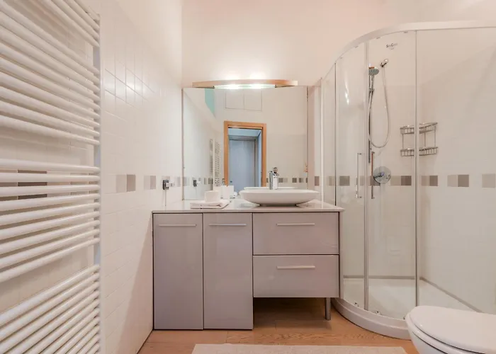 Easytopstay - Crocetta Modern Flat * Milan