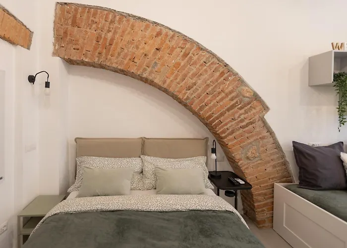 Apartment Bricks & Beams In The Key Area Of Mailand