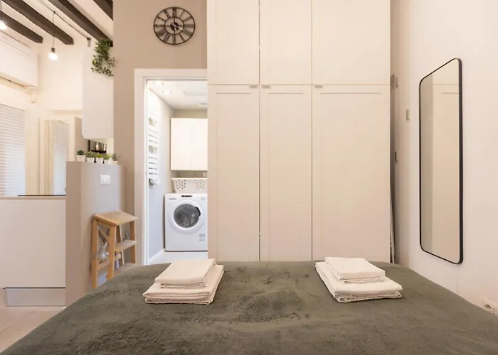 Apartament Bricks & Beams In The Key Area Of