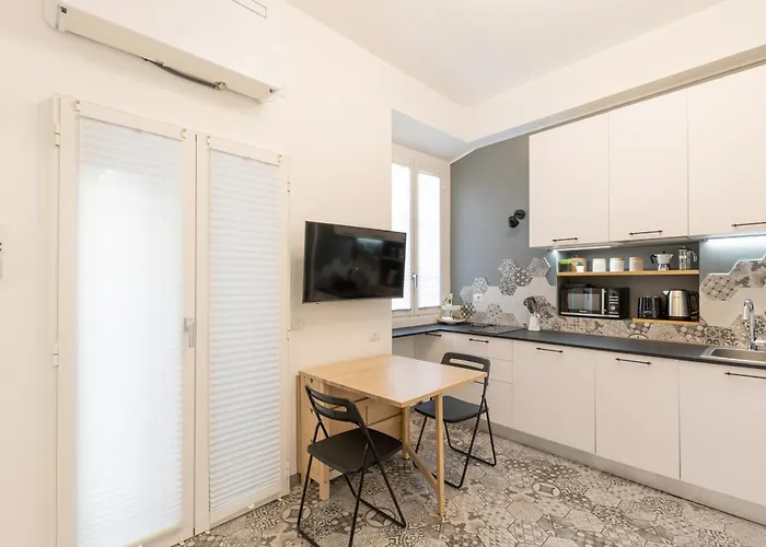 Tiny & Tidy In The Key Area Of Milan