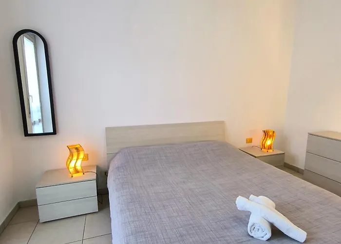 Portello Flat With Balcony Apartament Mediolan