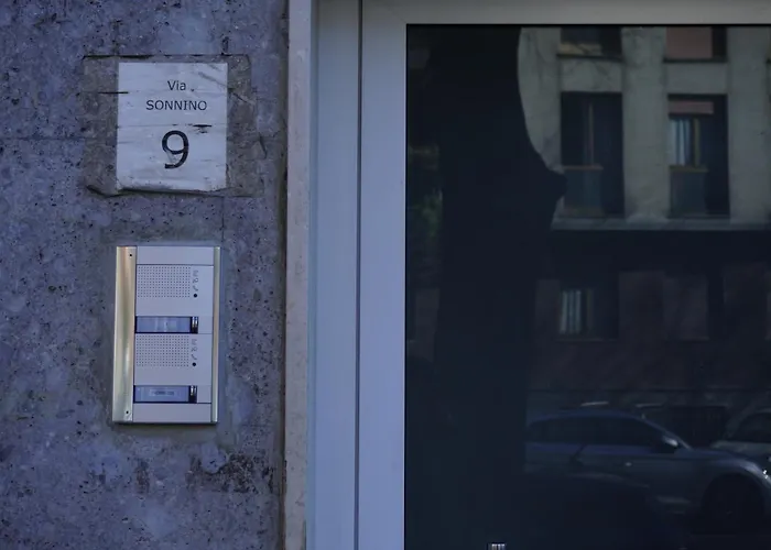 شقة Sonnino Portello - At Your Place