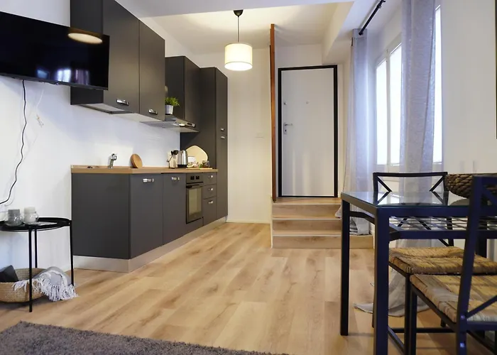 شقة Sonnino Portello - At Your Place *