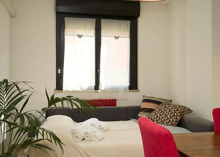 Humanitas House - 20 Minutes From Duomo - Navigli