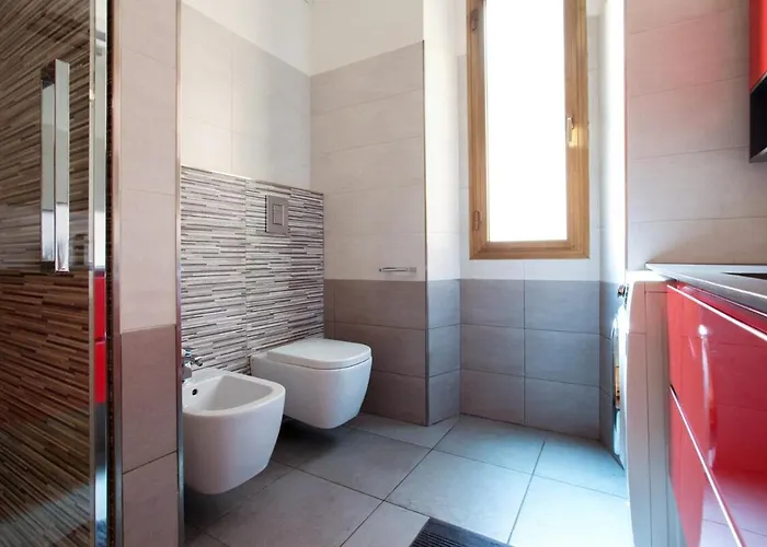 Elegante E Ampio In Zona Moscova