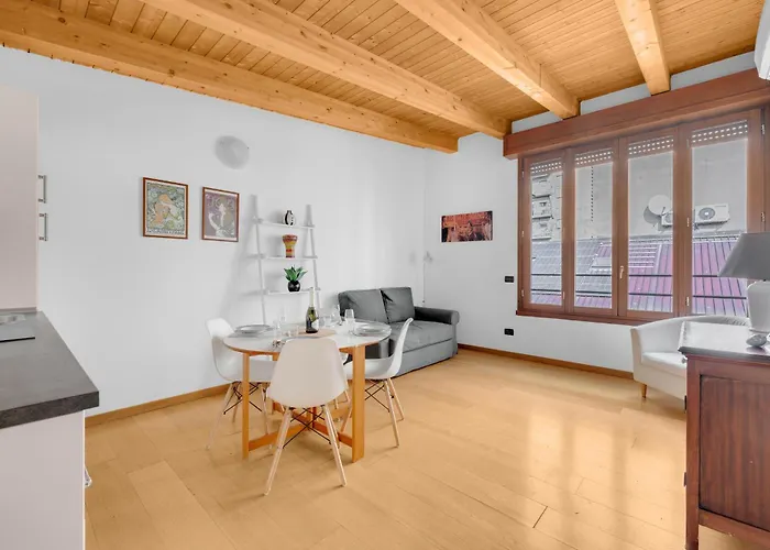 Apartamento Mo37 -duomo-loreto - Chic -