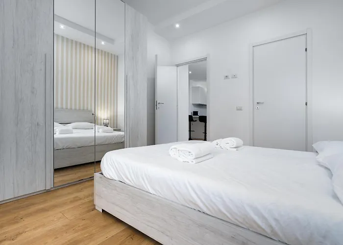 Ray 2 San Siro דירה *