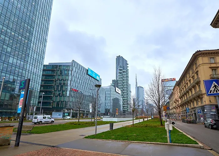 Luxury House - 2 Minutes Walk From Station Lejlighed