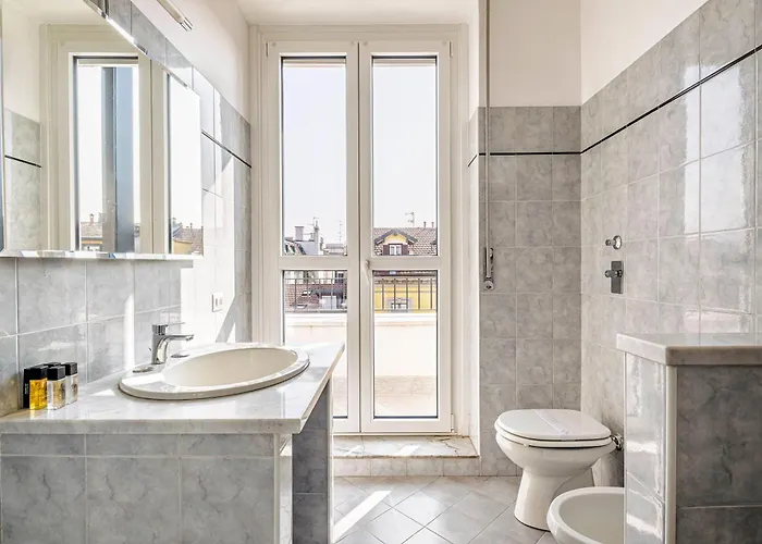 Sant'ambrogio's Retreat アパート ミラノ