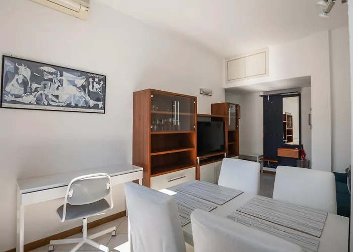 Cadibona 16 - Fondazione Prada - Zona Calvairate - Porta Romana