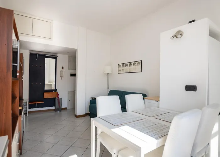 Apartment Cadibona 16 - Fondazione Prada - Zona Calvairate - Porta Romana *
