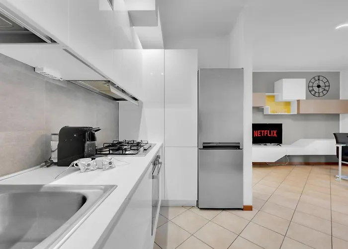 Pran27 -crescenzago - - Large - Bright - Milano