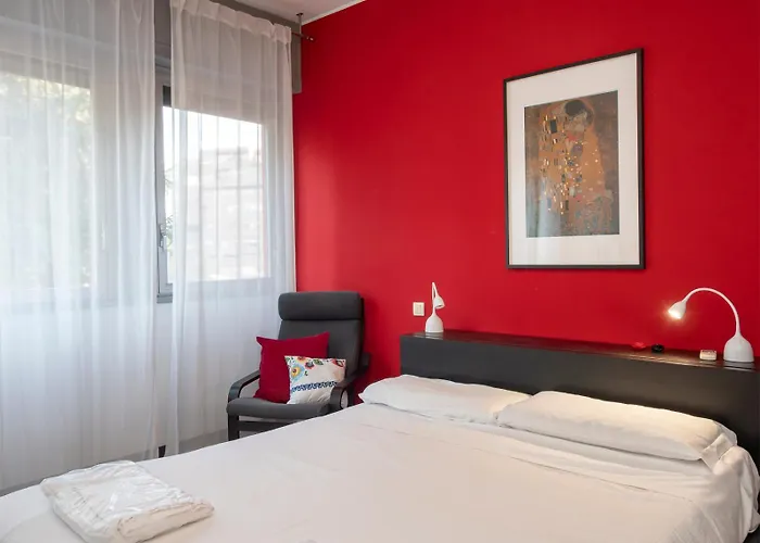 I Host - Falck 53 Milano