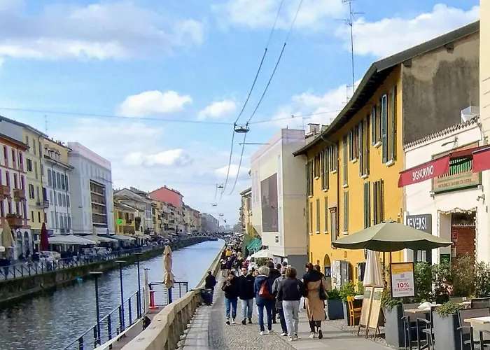 Navigli Star * Milánó