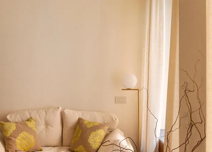 Lumera - Brera * Milano