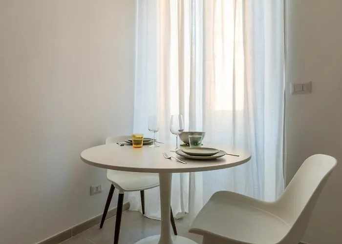 Host4u - Edoardo's House In