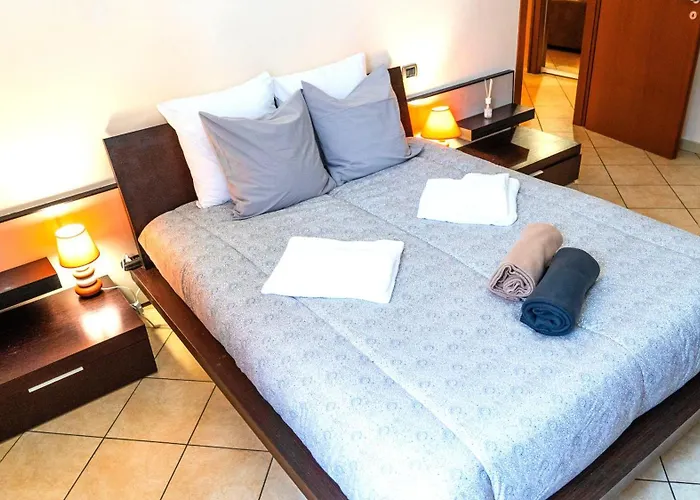 Easy Rest - Affitti Brevi Italia アパート *