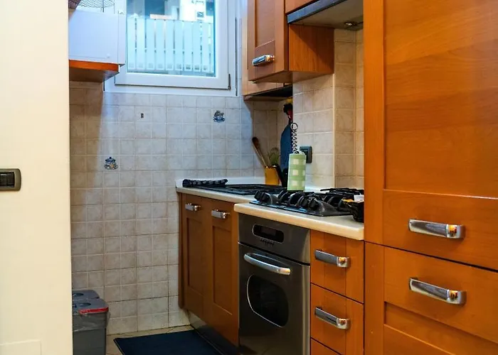 Easy Rest - Affitti Brevi Italia アパート ミラノ