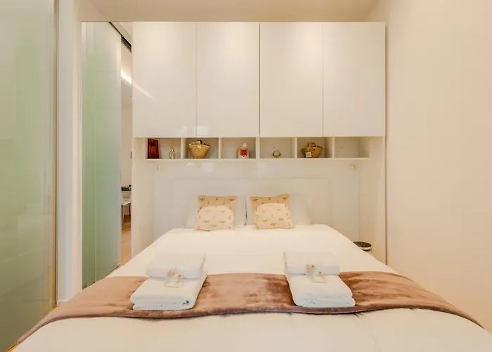 Easytopstay - Garibaldi Urban Nest Milánó