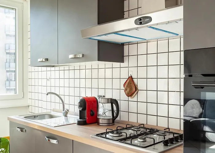 Stazione - Ariel - Luminoso Con Terrazzo Fino A 6 Posti Letto