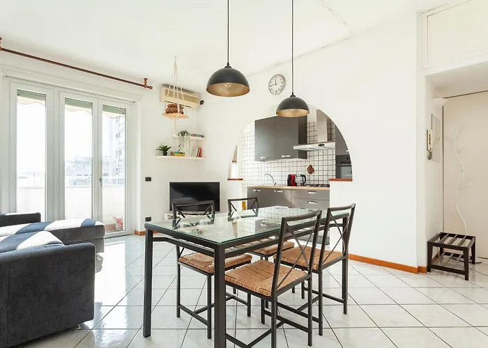 דירה Stazione - Ariel - Luminoso Con Terrazzo Fino A 6 Posti Letto מילאנו