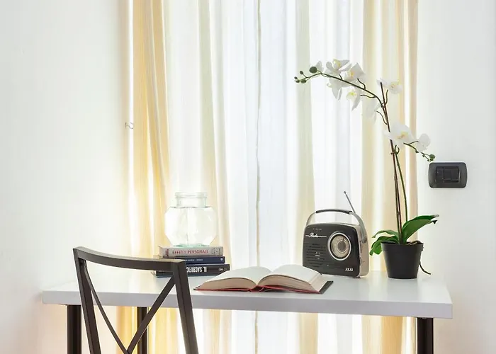 Stazione - Ariel - Luminoso Con Terrazzo Fino A 6 Posti Letto