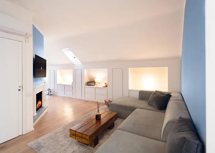 Sant'andrea Penthouse By Montenapoleone Living Apartman *