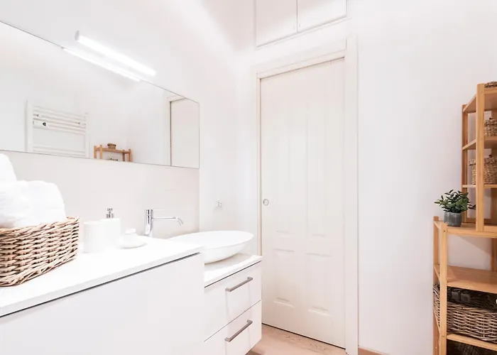 Easylife - - Montenero 62 - Porta Romana * Milán