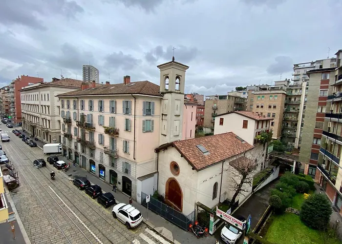 Guesthost - Porta Romana Luminoso Rifugio