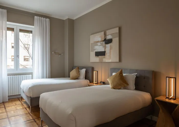 Heart Duomo Missori 公寓 *